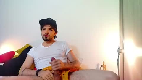 camilo online show from June 18, 6:23 pm