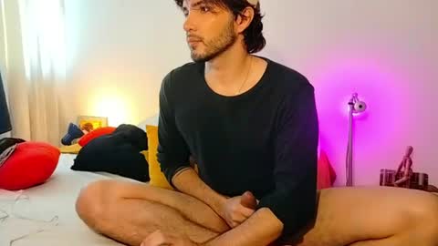 camilo online show from July 25, 4:15 pm