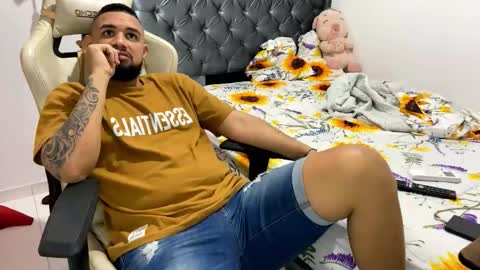 camilow777 online show from October 6, 4:10 am