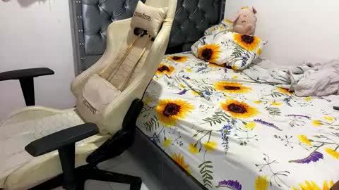 camilow777 online show from October 10, 12:42 am