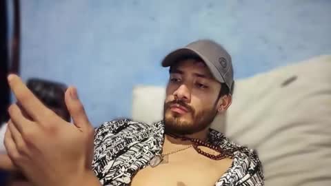 camisitas737 online show from March 22, 2:26 am