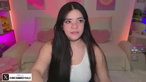   Lets reach 200 thumbs up  online show from December 15, 6:23 pm