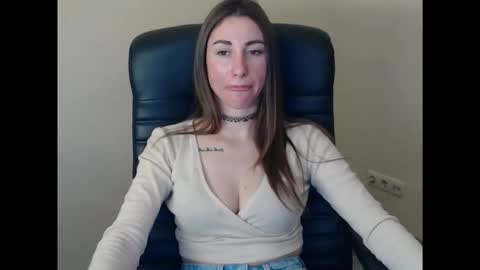 cammila horn online show from December 20, 6:15 pm