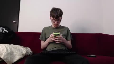       online show from September 21, 8:05 am