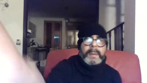 Snapshot of camomilla72 chatting on February 25, 11:30 am Cristian online show from February 25, 11:30 am