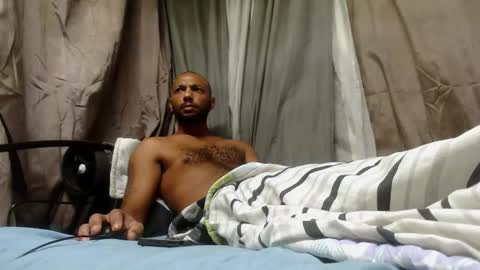 camopiel online show from March 29, 2:33 am