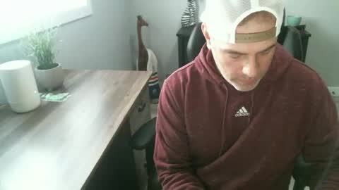 CanadianBacon6969 online show from May 5, 8:06 pm