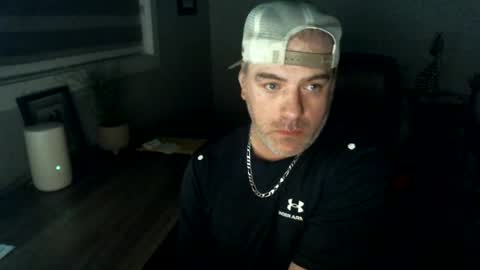 CanadianBacon6969 online show from August 9, 7:02 am