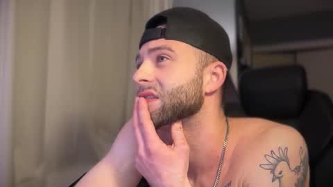 CanadianDaddy online show from April 8, 6:24 am