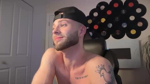 CanadianDaddy online show from May 20, 8:04 pm