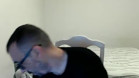 Snapshot of canario2388 chatting on June 7, 6:11 pm canario2388 online show from June 7, 6:11 pm