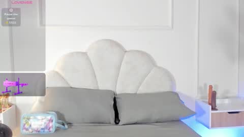 candaceowens online show from December 20, 4:08 am