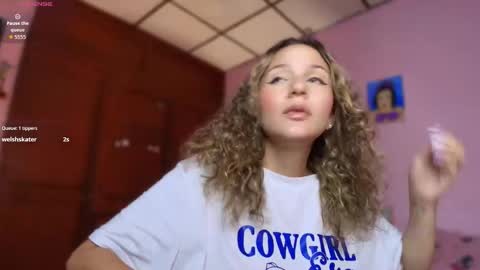 Candase online show from October 4, 2:53 am