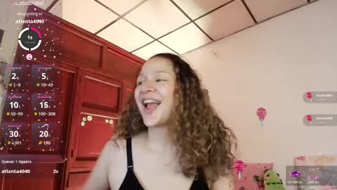 Candase online show from May 17, 11:34 pm