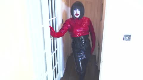 Snapshot of candi_smokes chatting on December 8, 2:09 pm candi smokes online show from December 8, 2:09 pm