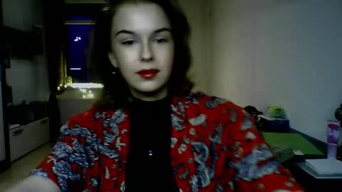 candice_wow_ online show from February 13, 3:19 pm