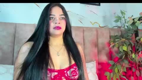 CANDICE WAYNE online show from July 25, 11:41 am