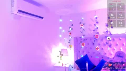 Candie  online show from October 6, 12:46 pm