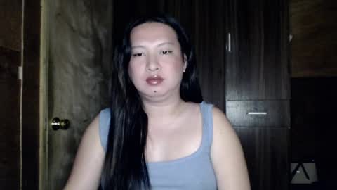 candiiice18 online show from March 27, 6:41 am