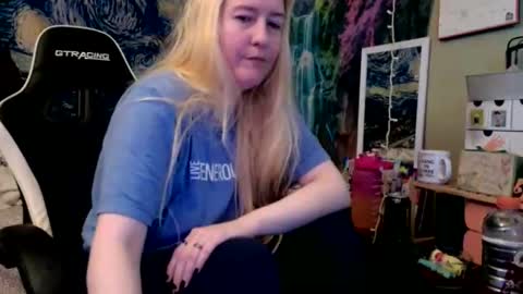 Candi online show from May 23, 8:46 pm