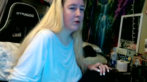 Candi online show from July 9, 2:21 pm
