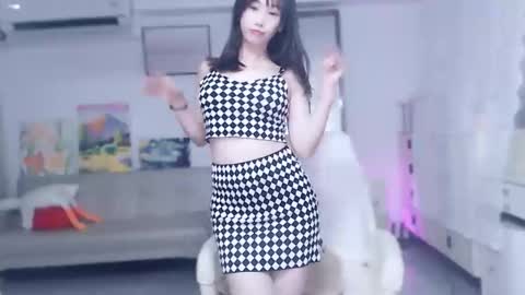 Snapshot of candy8998 chatting on December 5, 12:19 am candy8998 online show from December 5, 12:19 am