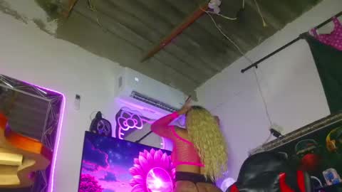 candy_aass online show from June 13, 11:13 pm