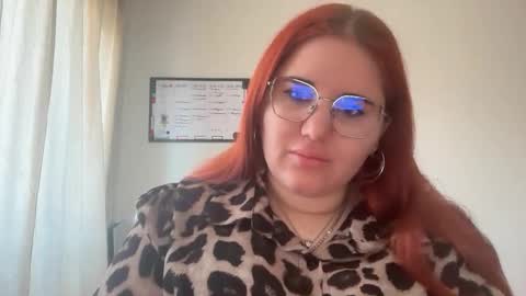 Snapshot of candy_amallia chatting on March 24, 10:09 am candy_amallia online show from March 24, 10:09 am