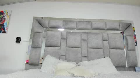 Snapshot of candy_and_andy1 chatting on February 14, 12:30 am Candy And Andy online show from February 14, 12:30 am