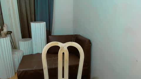 Snapshot of candy_asian69 chatting on March 12, 8:09 am Candy online show from March 12, 8:09 am