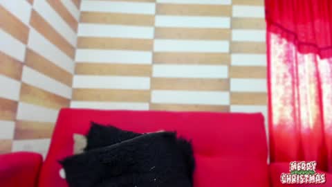 Candy  Brown online show from December 10, 2:28 pm