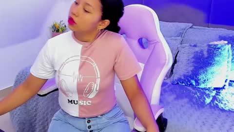 Candy online show from October 16, 6:42 pm