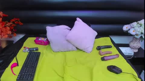 Candy online show from July 4, 2:51 am