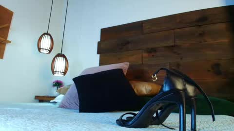 Jolie online show from May 3, 12:55 pm