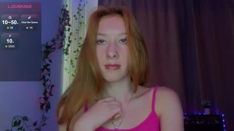 candy_flosse online show from September 9, 8:36 am