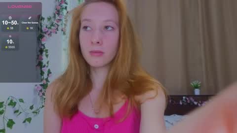 candy_flosse online show from September 19, 8:38 am