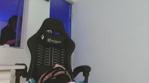 candy_giuliana21 online show from June 12, 1:48 am