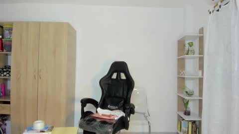 Nickol online show from January 9, 9:16 pm