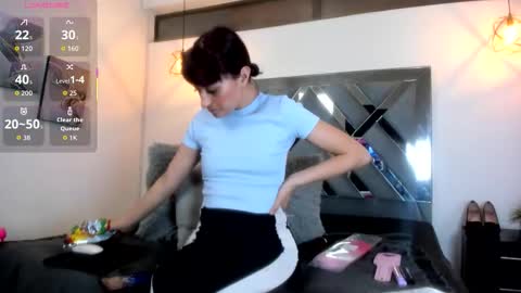 Candy hot online show from February 2, 8:07 pm