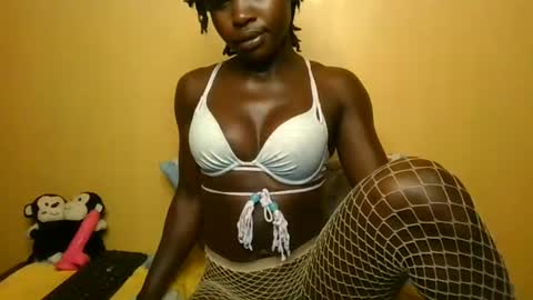 candy_hun online show from June 23, 12:19 am