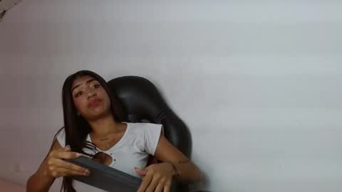candy_megan72 online show from September 11, 11:05 pm