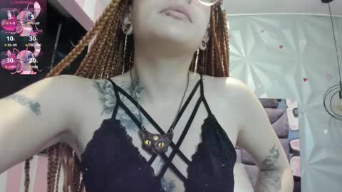 Ania online show from December 18, 11:02 am