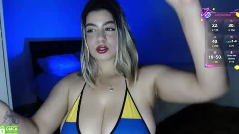 candy sr online show from November 10, 4:06 pm