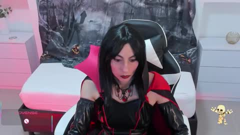 Snapshot of candy_summer28_ chatting on October 31, 7:59 pm CANDY online show from October 31, 7:59 pm