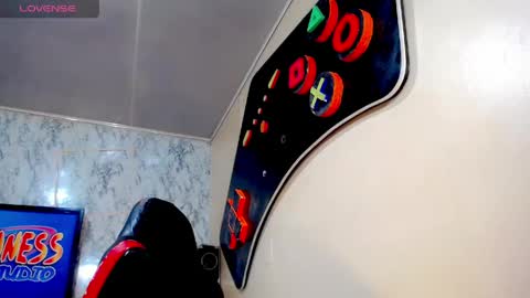 candy_walker__ online show from June 4, 10:38 pm