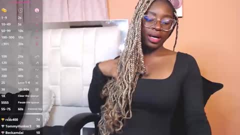 Snapshot of candy_williamss chatting on April 21, 2:51 am cataleya online show from April 21, 2:51 am