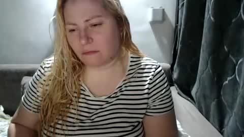 Laura online show from January 11, 7:16 pm
