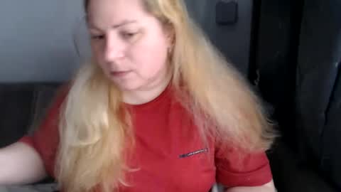 Laura online show from January 17, 10:22 am