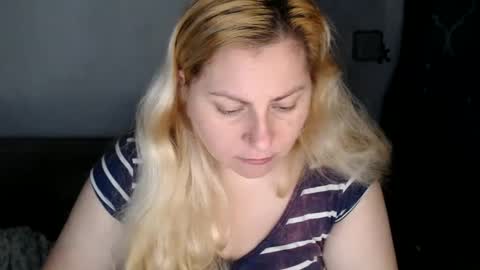 Laura online show from January 23, 1:56 pm