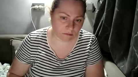 Laura online show from February 1, 1:34 am